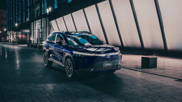 Corolla Cross - Image 2